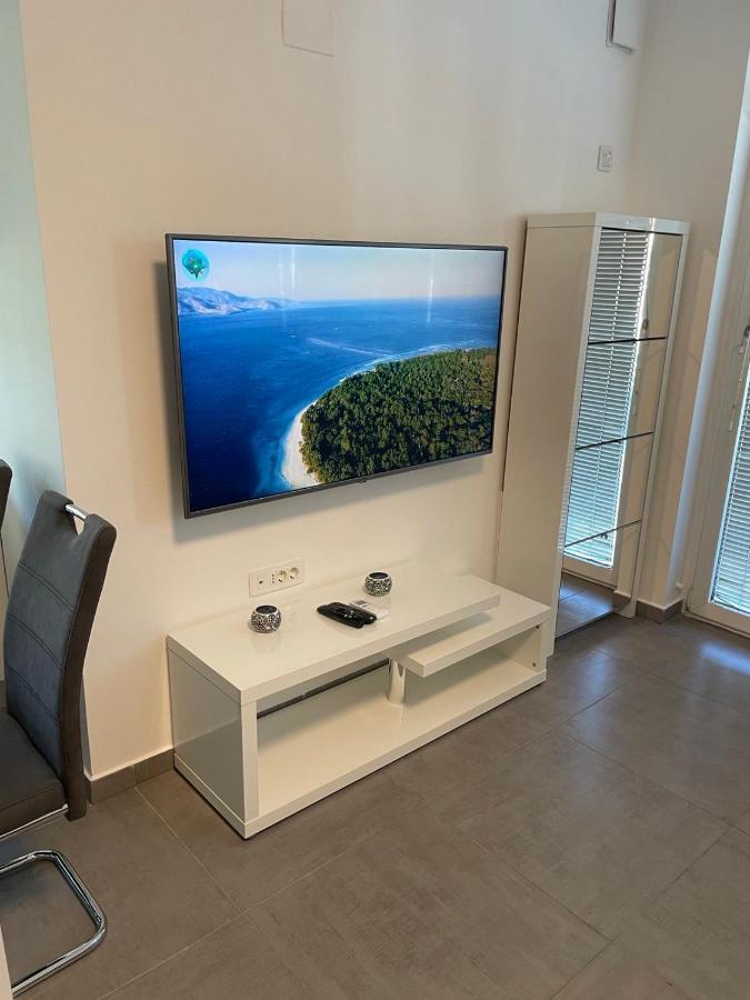 Apartma Chrystel Izola Bagian luar foto